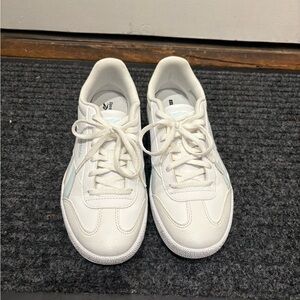 Reebok Classic White and Light Blue Sneakers